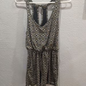 🌸2/$15🌸 Cute & Comfy Romper (Xhilaration - M)